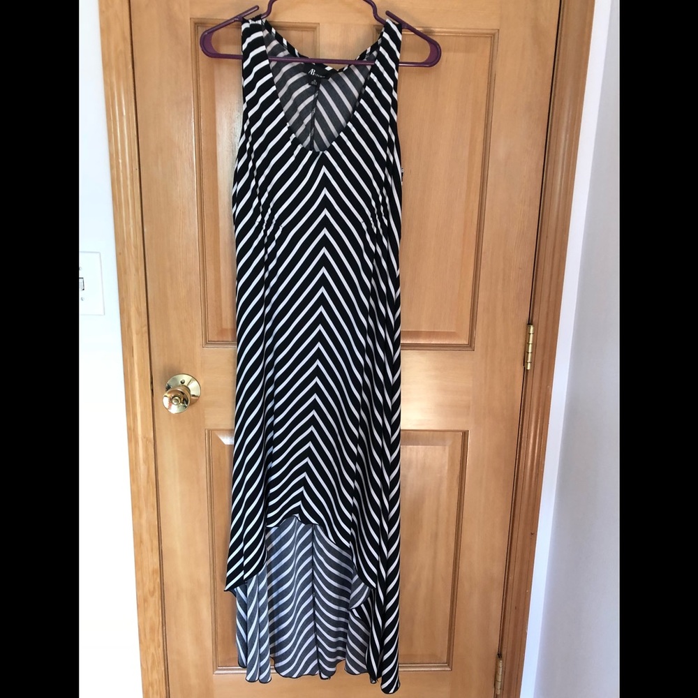 Black and white hi-lo dress